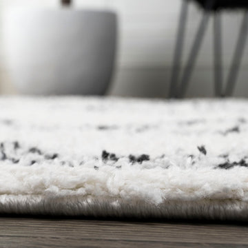 Deia Moroccan Style Diamond Shag Area Rug